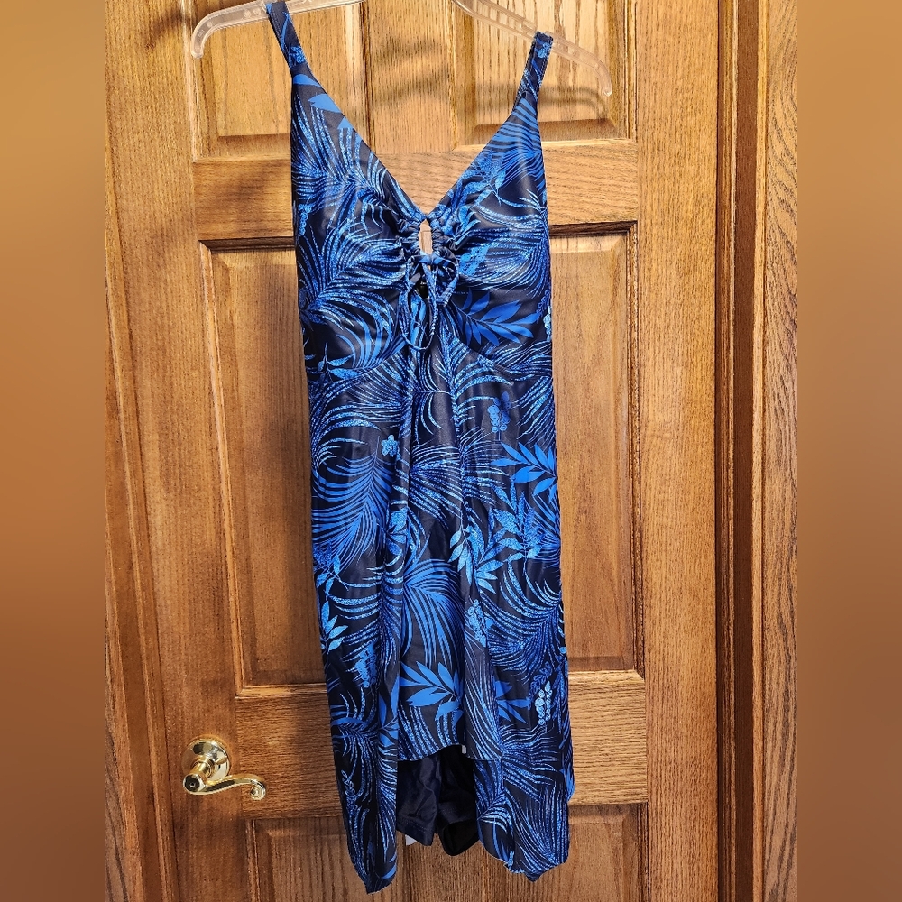 NWT Hanna Nikole Stylish Blue Patterned Women's One-Piece Swimsuit